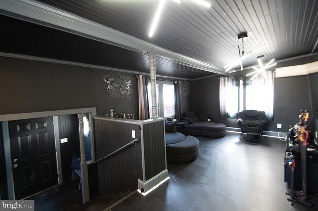 521 ACADEMY ST, Hurlock, MD 21643