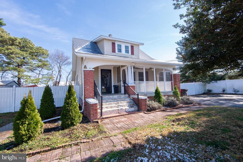 521 ACADEMY ST, Hurlock, MD 21643