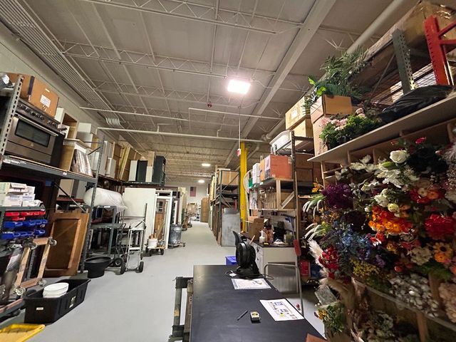 2101 Arthur Avenue, Elk Grove Village, IL 60007