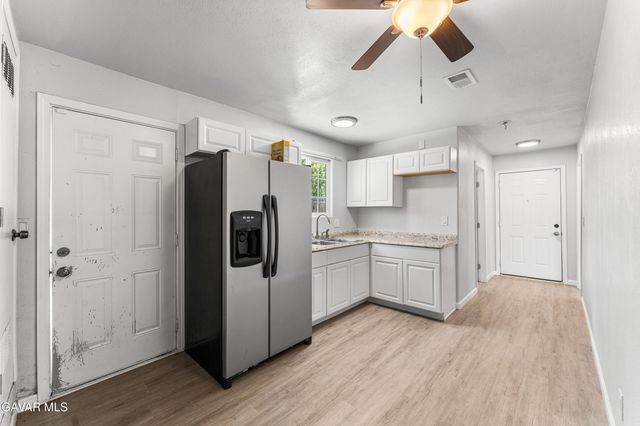 21500 Circle Drive, Tehachapi, CA 93561