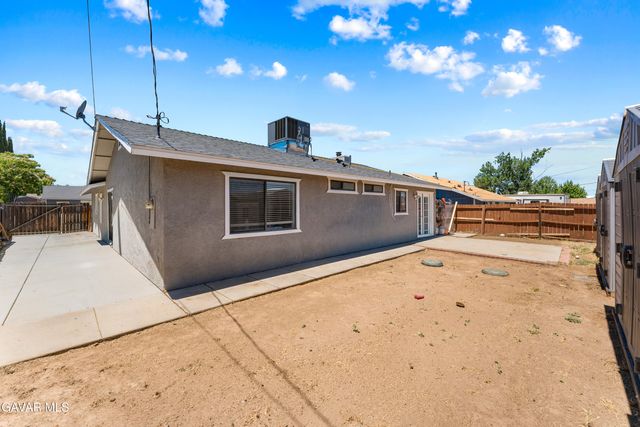 21500 Circle Drive, Tehachapi, CA 93561