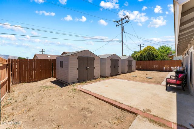 21500 Circle Drive, Tehachapi, CA 93561