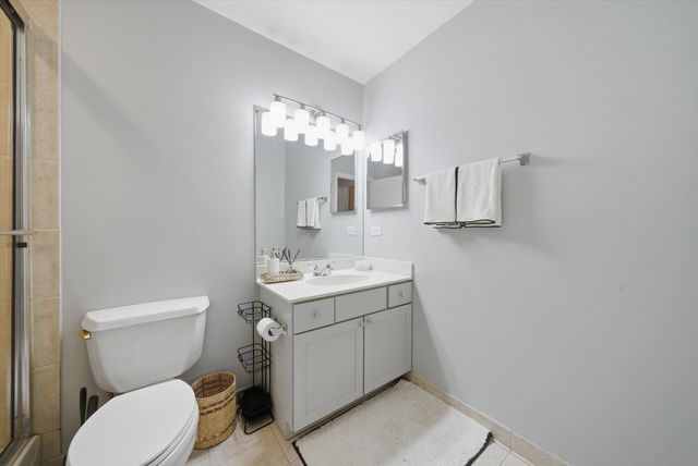 758 N Larrabee Street 514, Chicago, IL 60654