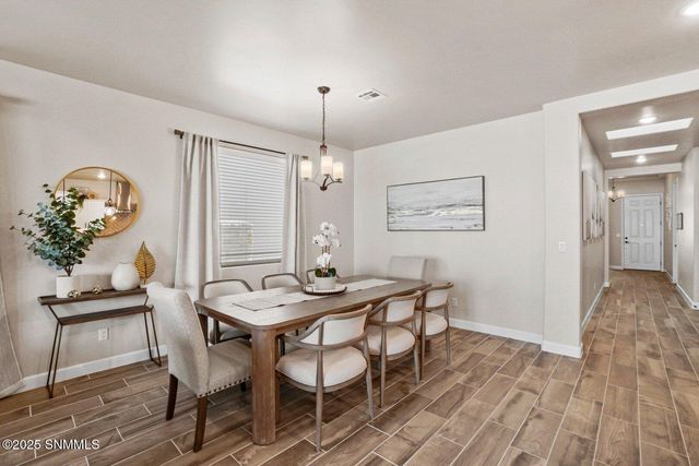 1067 San Cristobal Drive, Las Cruces, NM 88012