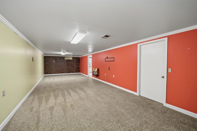2508 Simmons, Salina, KS 67401