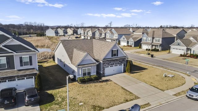 3222 Briar Chapel Dr, Murfreesboro, TN 37128