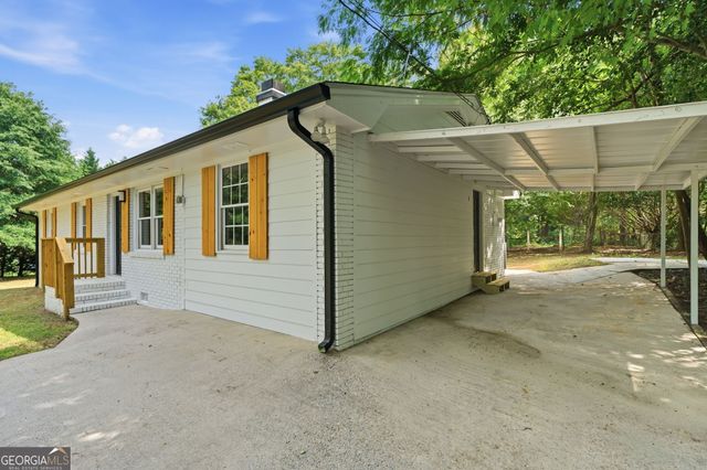4062 Donna Lane, Loganville, GA 30052