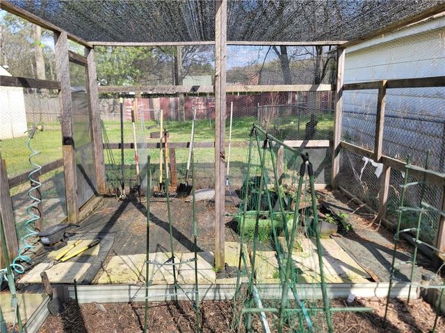 29 Elm Street, Aragon, GA 30104