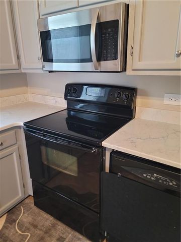 29 Elm Street, Aragon, GA 30104