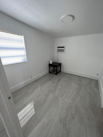 4040 NE 12TH Terrace, Pompano Beach, FL 33064