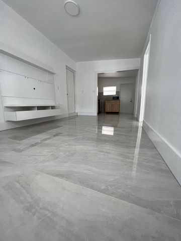 4040 NE 12TH Terrace, Pompano Beach, FL 33064