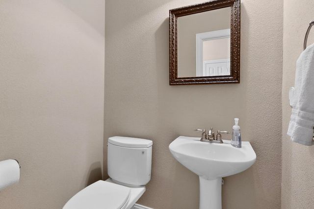 457 Arbol, Irving, TX 75039