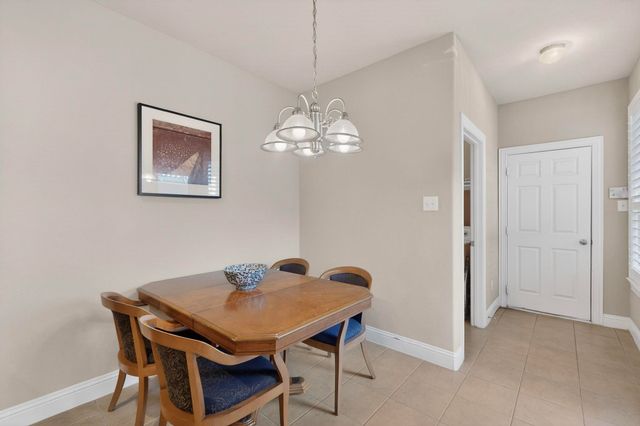 457 Arbol, Irving, TX 75039