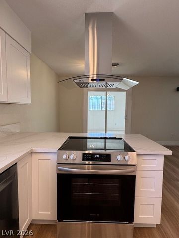 3055 Santa Margarita Street, Las Vegas, NV 89146