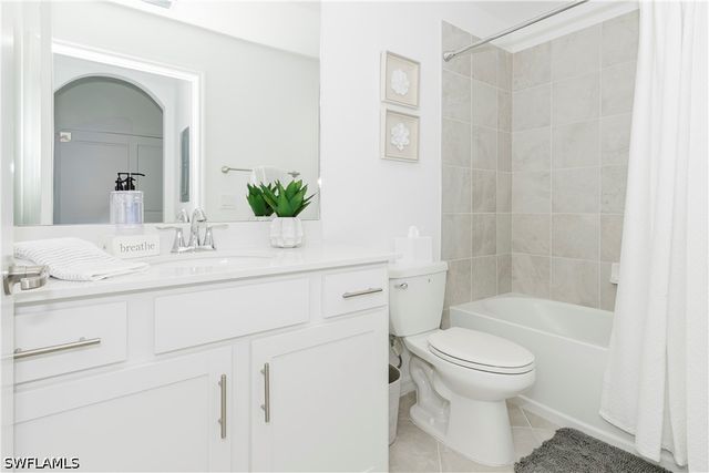5583 Double Eagle CIR 4137, Ave Maria, FL 34142