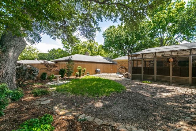 2613 Live Oak Lane, Plano, TX 75075