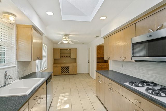 2613 Live Oak Lane, Plano, TX 75075