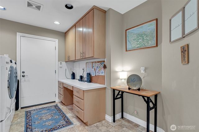302 Foursome Drive, Sequim, WA 98382