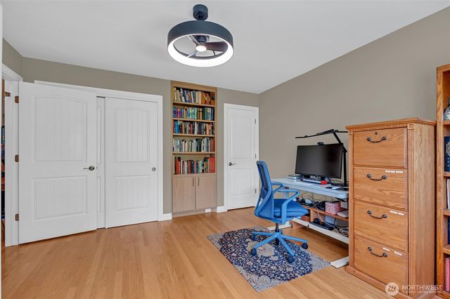 302 Foursome Drive, Sequim, WA 98382