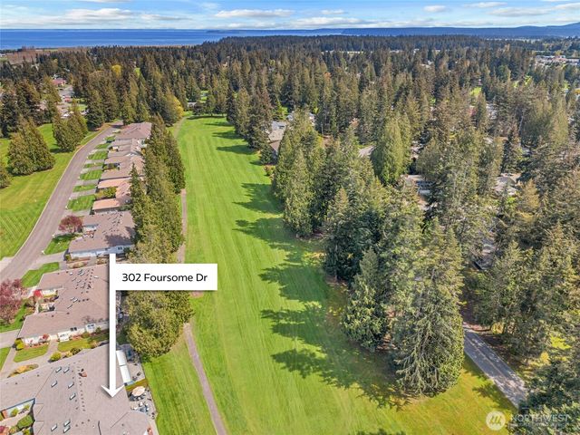 302 Foursome Drive, Sequim, WA 98382