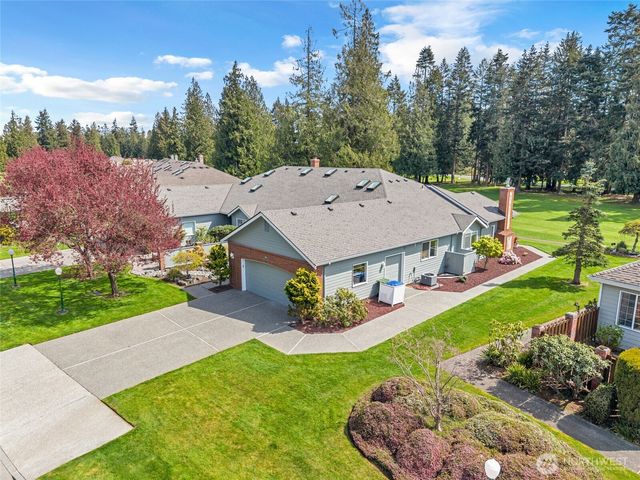 302 Foursome Drive, Sequim, WA 98382