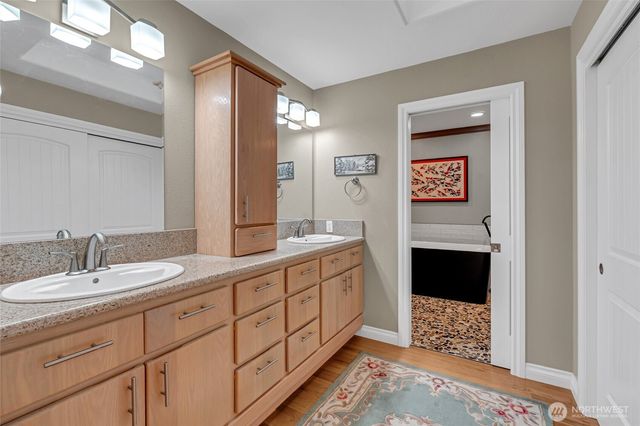 302 Foursome Drive, Sequim, WA 98382