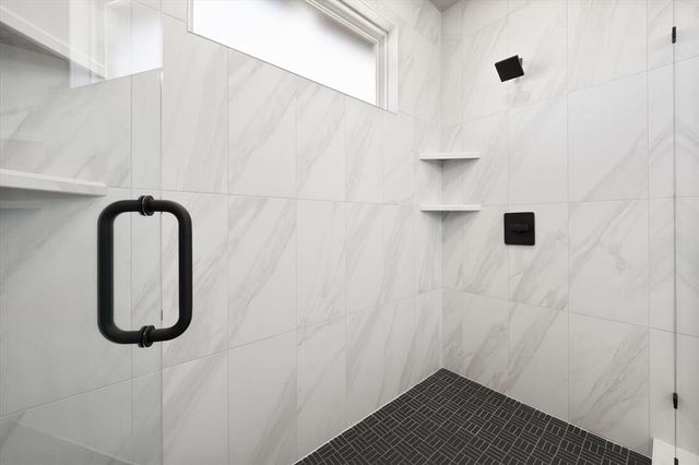 7129 NW 155th Street, Edmond, OK 73013