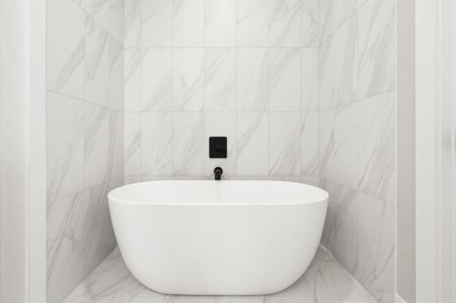 7129 NW 155th Street, Edmond, OK 73013