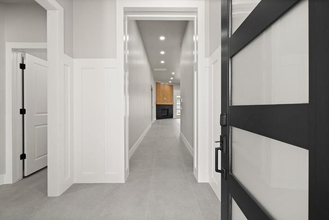 7129 NW 155th Street, Edmond, OK 73013