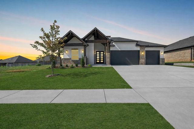 7129 NW 155th Street, Edmond, OK 73013