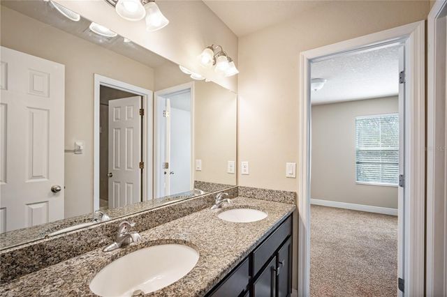 15604 STARLING CROSSING DRIVE, Lithia, FL 33547