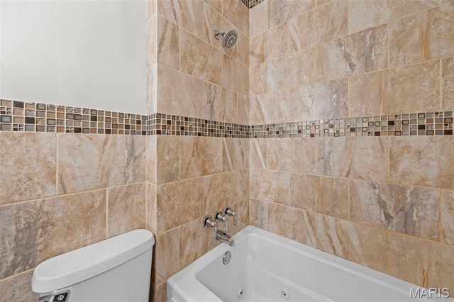 11636 Macrinus Drive, Florissant, MO 63033