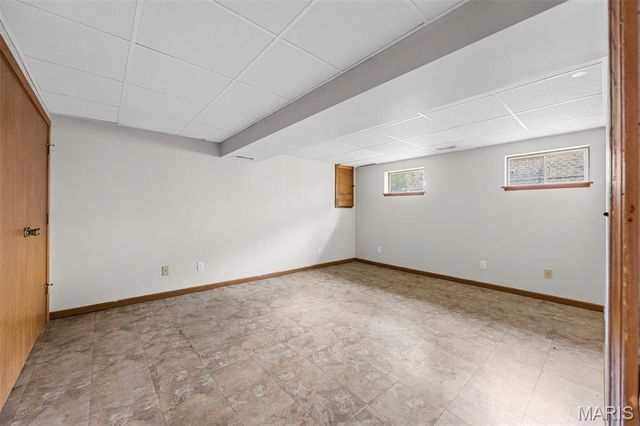 11636 Macrinus Drive, Florissant, MO 63033