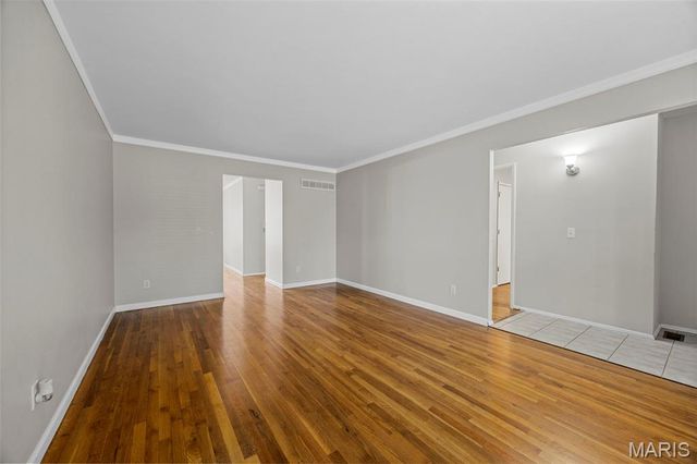 11636 Macrinus Drive, Florissant, MO 63033