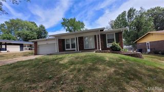 11636 Macrinus Drive, Florissant, MO 63033