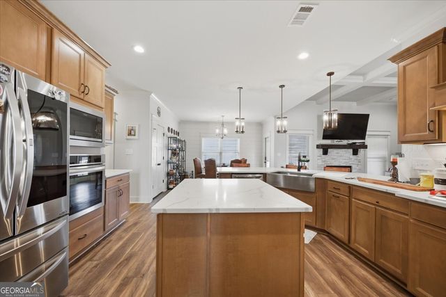 231 Flat Shoal Drive, Bonaire, GA 31005
