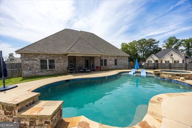 231 Flat Shoal Drive, Bonaire, GA 31005