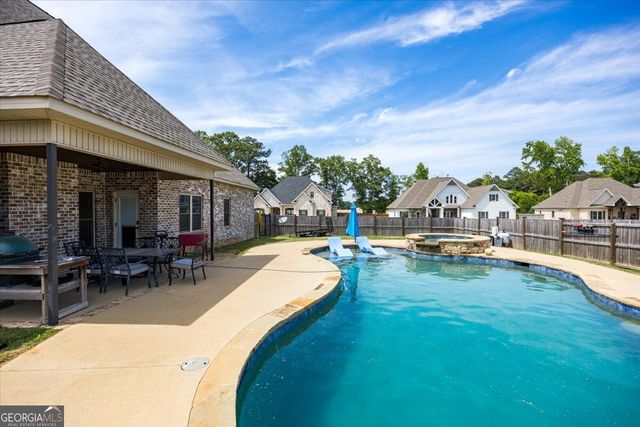 231 Flat Shoal Drive, Bonaire, GA 31005