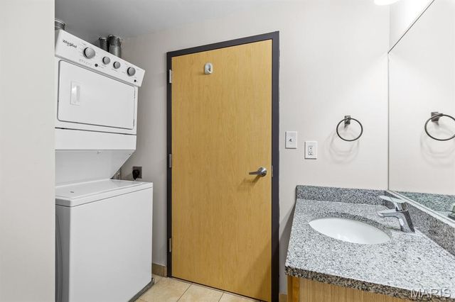 1019 N Skinker Parkway 224, St Louis, MO 63112