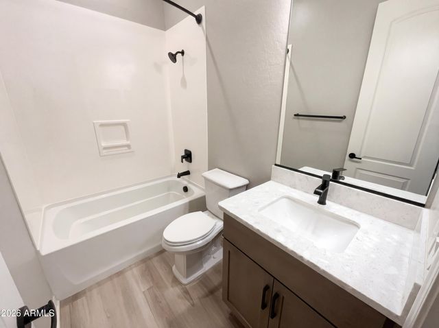 3956 E ARABIAN Drive, Gilbert, AZ 85296