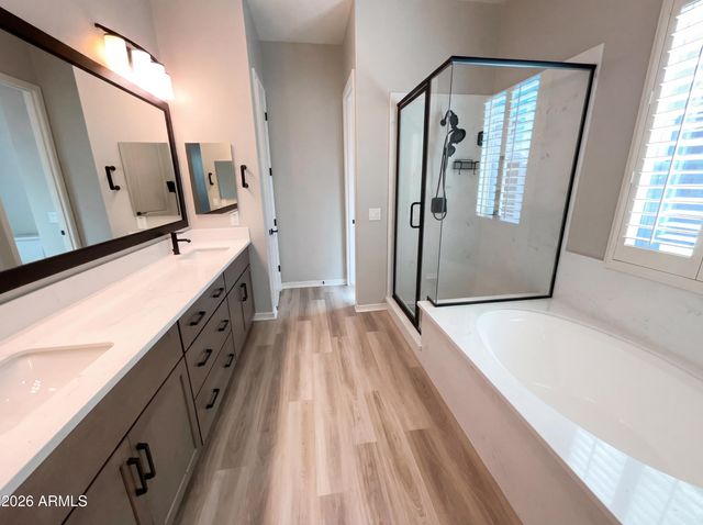 3956 E ARABIAN Drive, Gilbert, AZ 85296