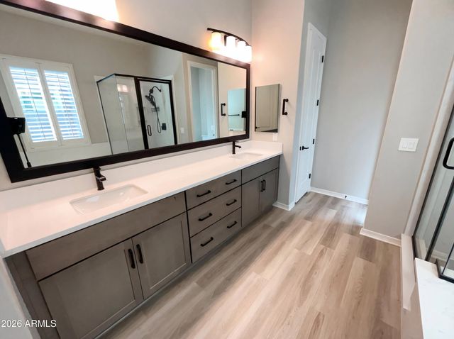 3956 E ARABIAN Drive, Gilbert, AZ 85296