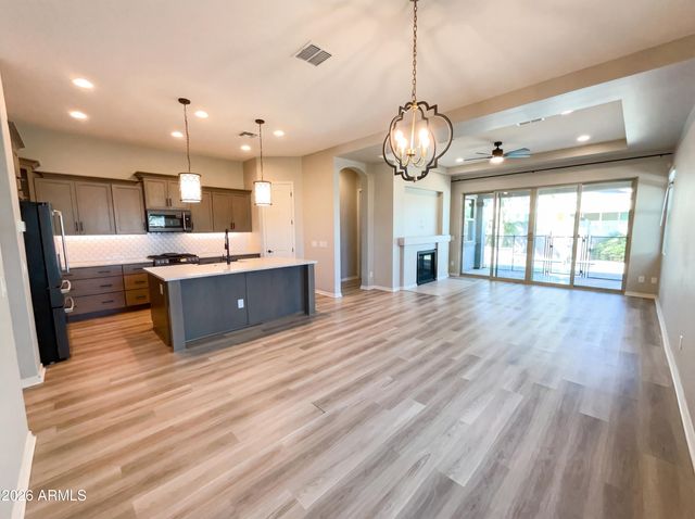 3956 E ARABIAN Drive, Gilbert, AZ 85296