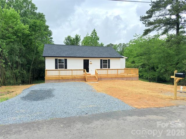 431 Eastover Avenue, Norwood, NC 28128