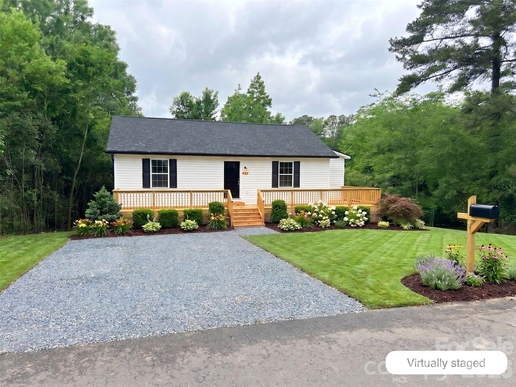 431 Eastover Avenue, Norwood, NC 28128