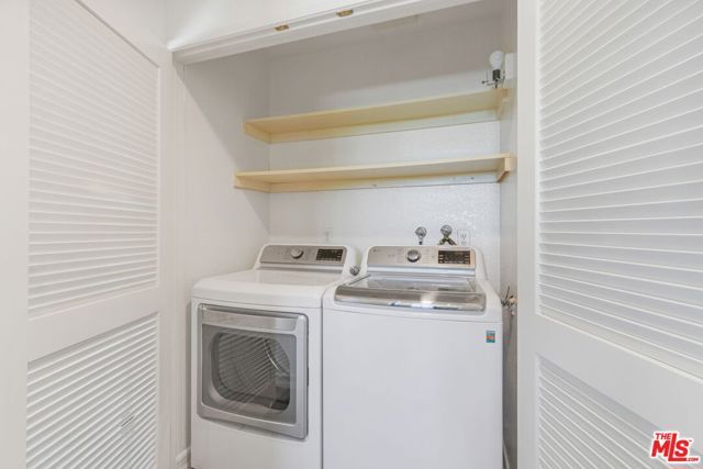 211 California Avenue 501, Santa Monica, CA 90403