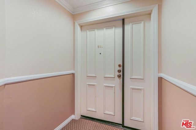 211 California Avenue 501, Santa Monica, CA 90403