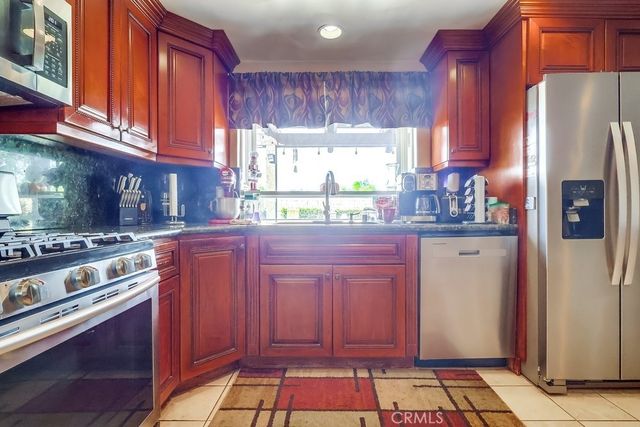 21045 Susan Carole, Saugus, CA 91350