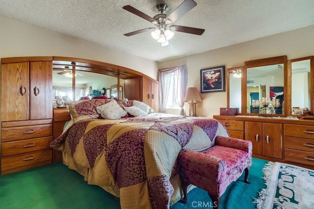 21045 Susan Carole, Saugus, CA 91350