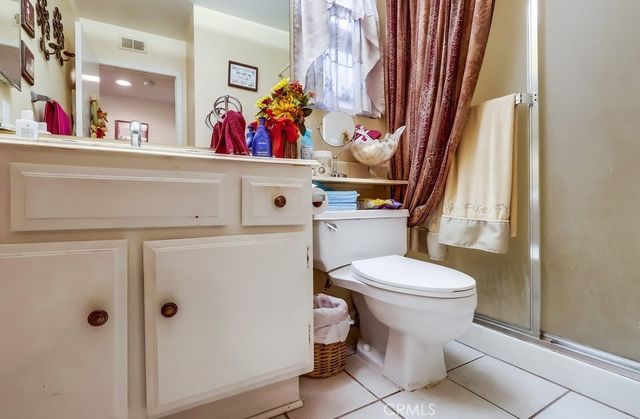 21045 Susan Carole, Saugus, CA 91350